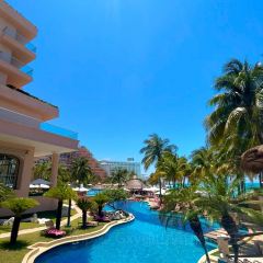 Le Basilic - Grand Fiesta Americana Coral Beach ảnh của người dùng