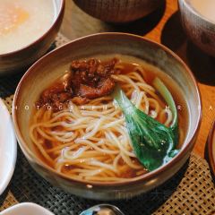 七栩钟楼·蚌壳餐厅 User Photo