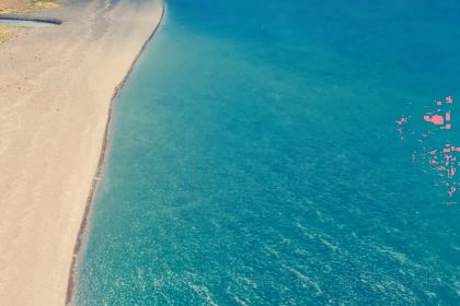 粘豆包铁锅炖(温泉街店)