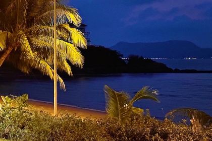 Pebbles Bar and Grill