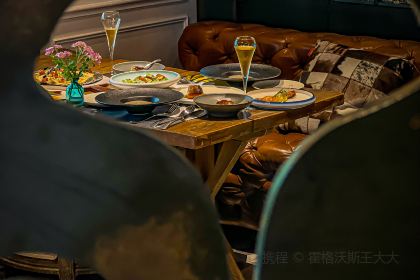 银杏树西餐咖啡厅