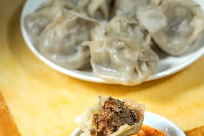 艾沙江达吾提烤包子(新友好美食街店)