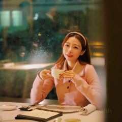 Rùn User Photo