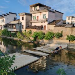 HUAN XIU TU CAI GUAN User Photo
