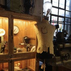 Showroom Cafe User Photo