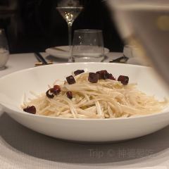 FU MAN LOU User Photo