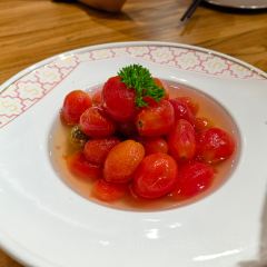 禾木老村山庄 User Photo
