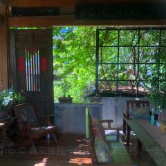 Top Lounge User Photo