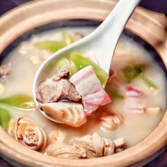 上海大华长风华邑酒店·彩丰楼 User Photo