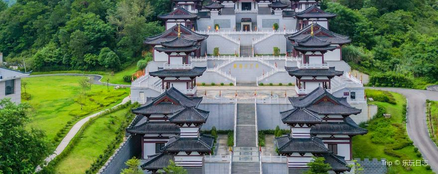 Luoyue Cultural Palace
