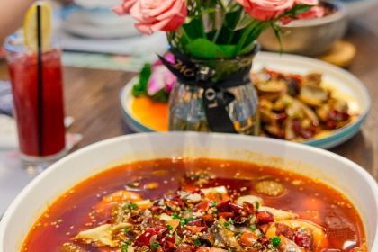 Yin ZheiLi ChengShi KeTing