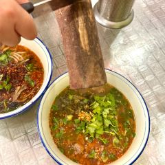 伍号勐混牛撒撇米线店(泼水广场店) User Photo