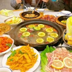 岭色味石锅椰子鸡 User Photo