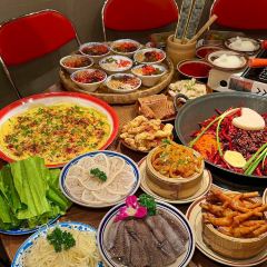 巴卤社老火锅(财富店) User Photo