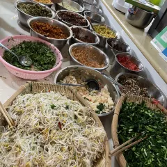 伍号勐混牛撒撇米线店(泼水广场店) User Photo