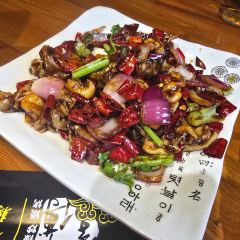 LISHIFUSHAOKAO User Photo