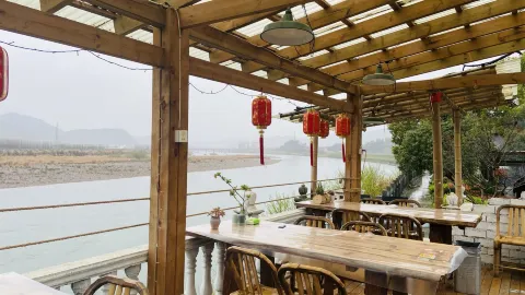 Qixili Restaurant in ถงหลู่