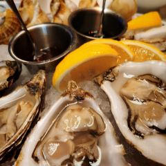 PetitChateau Wine&Bistro User Photo