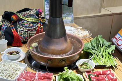 东坡肉包(温泉路店)