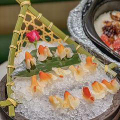 SI JI YE LIN User Photo