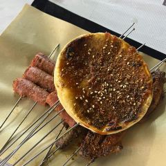 品狼串城吹牛啤烧烤(潜山路店) User Photo