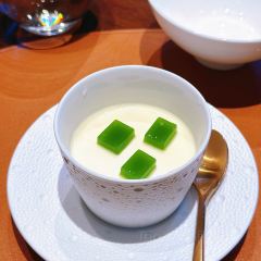 龙吟山房(苏河湾万象天地店) User Photo