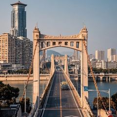 老炳·七丛松甘草水果 User Photo