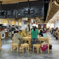 高掌门逍遥胡辣汤(京广路店) User Photo