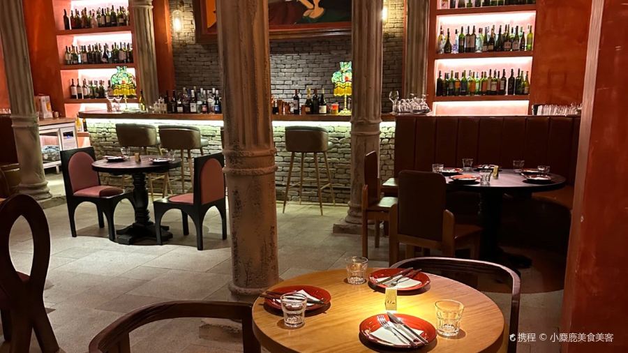 MOON VILLAGE美式慢烤(东方商业广场店)