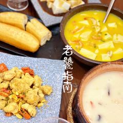 锦品小官 User Photo