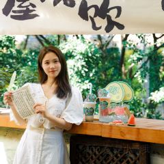 Yizhisuannainiu (beichengtianjie) User Photo