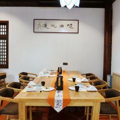 龙谷山房素食餐厅(聚龙小镇店) 여행 사진