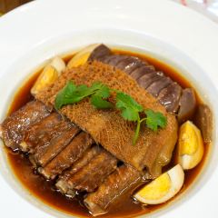 Shang Rong User Photo