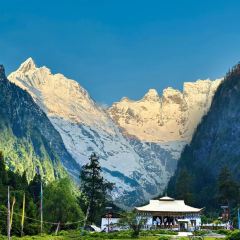 半途而沸 白塔·观景咖啡 User Photo