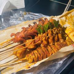 MaAnJun Lazi Niuroumian User Photo