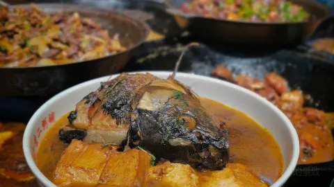 李二粥铺 in Bin County