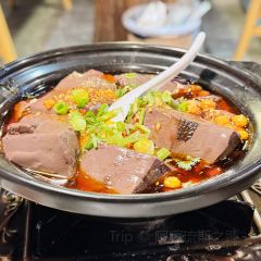 牛轰轰跷脚牛肉(百年传承店) 여행 사진