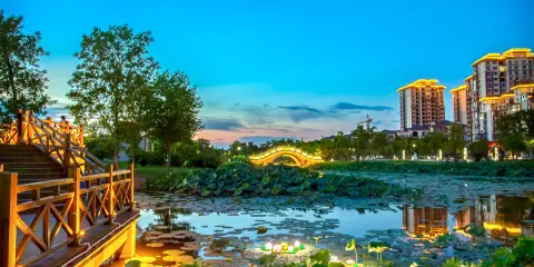 龍淵湖公園