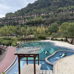 杭州千岛湖皇冠假日酒店西餐厅 User Photo