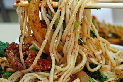 明氏饭庄黄面大王烧烤