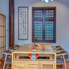 龙谷山房素食餐厅(聚龙小镇店) 여행 사진
