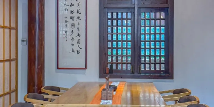 龍谷山房素食餐廳