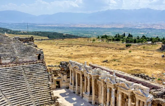 Ozbay Hotel Restaurant