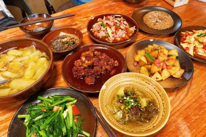 龙老太味全夺夺粉(总店)