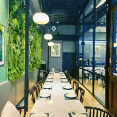 We-La-Dee Cafe & Restaurant User Photo