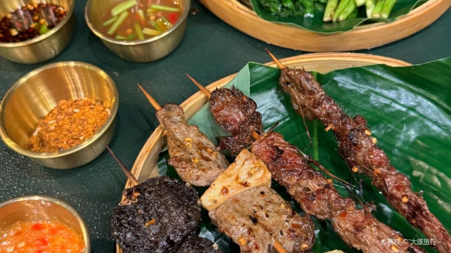 张元理卤鸡卷粉米线(小火车头店)