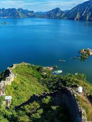 Panlong Lake beyond the Great Wall