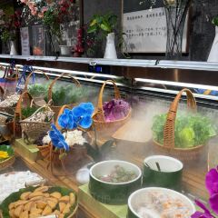 一绪に和牛寿喜烧(大卫城店) User Photo