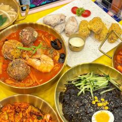 Wuli亲故·韩式炸酱面 User Photo