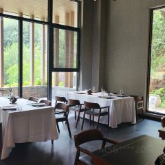 里山明月度假酒店·餐厅 User Photo